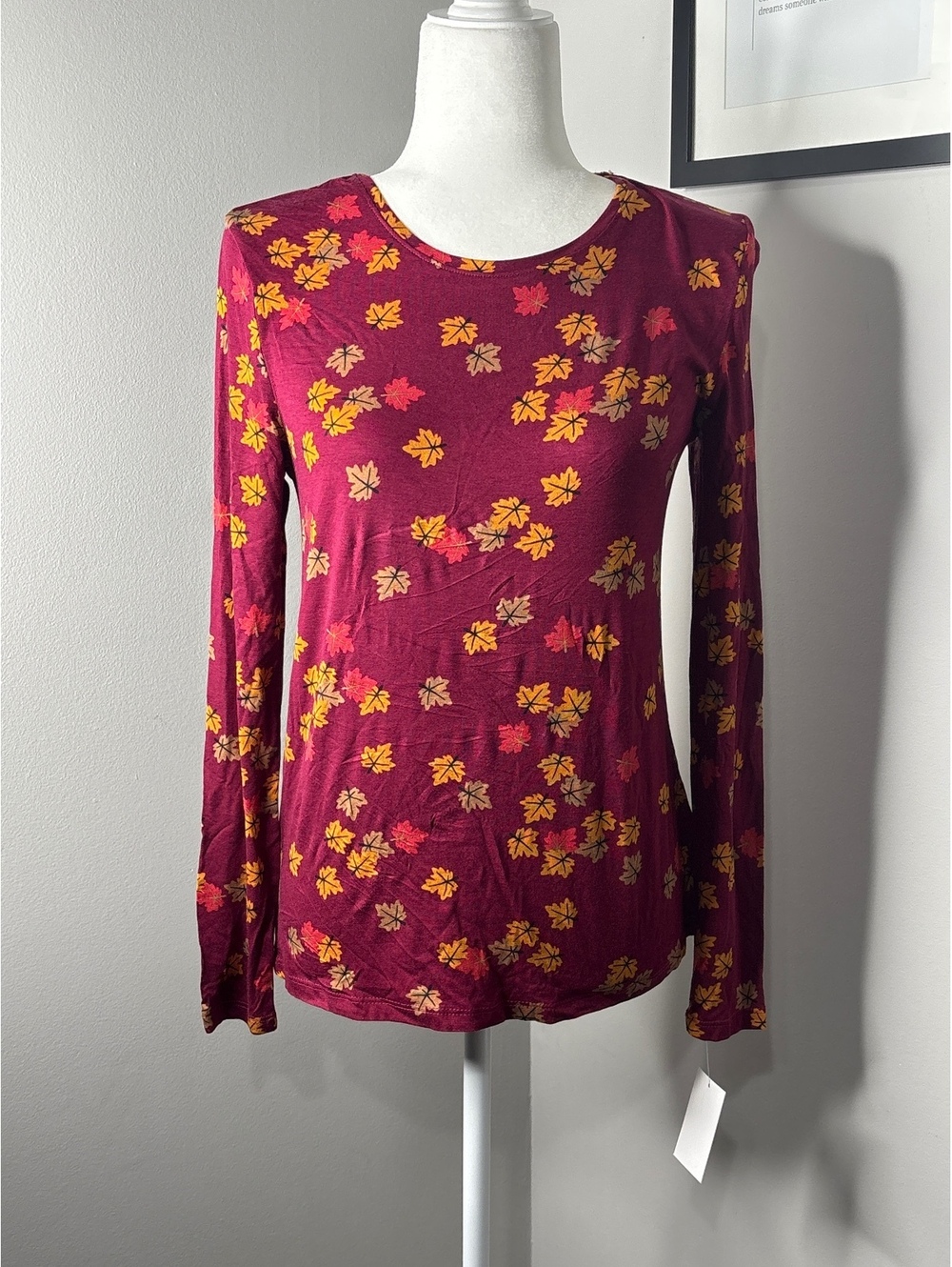 Hybrid Apparel Women's XS Long Sleeve Burgundy Leaf Print Shirt